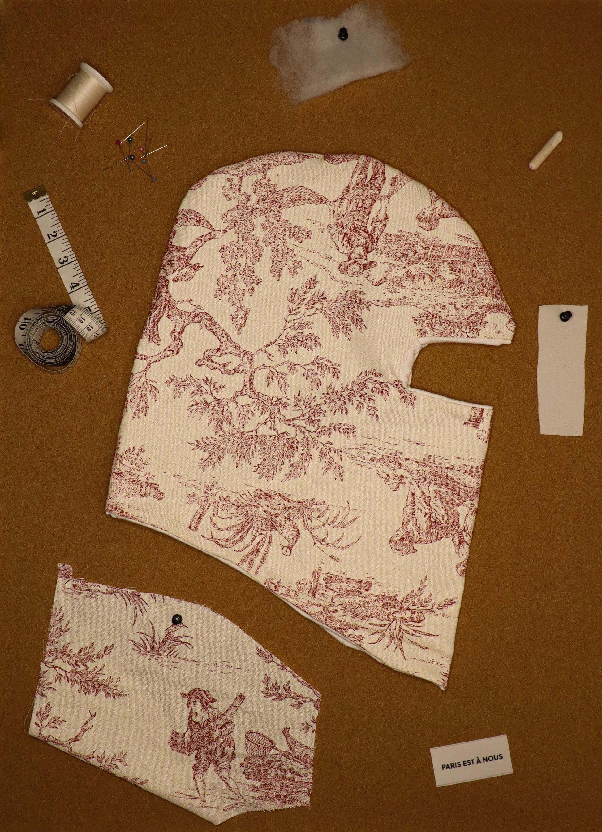 "LA CAGOULE" TOILE DE JOUY
