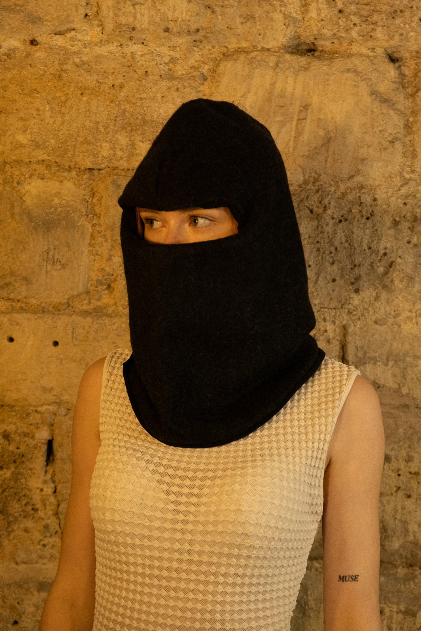 “LA CAGOULE” WOOL