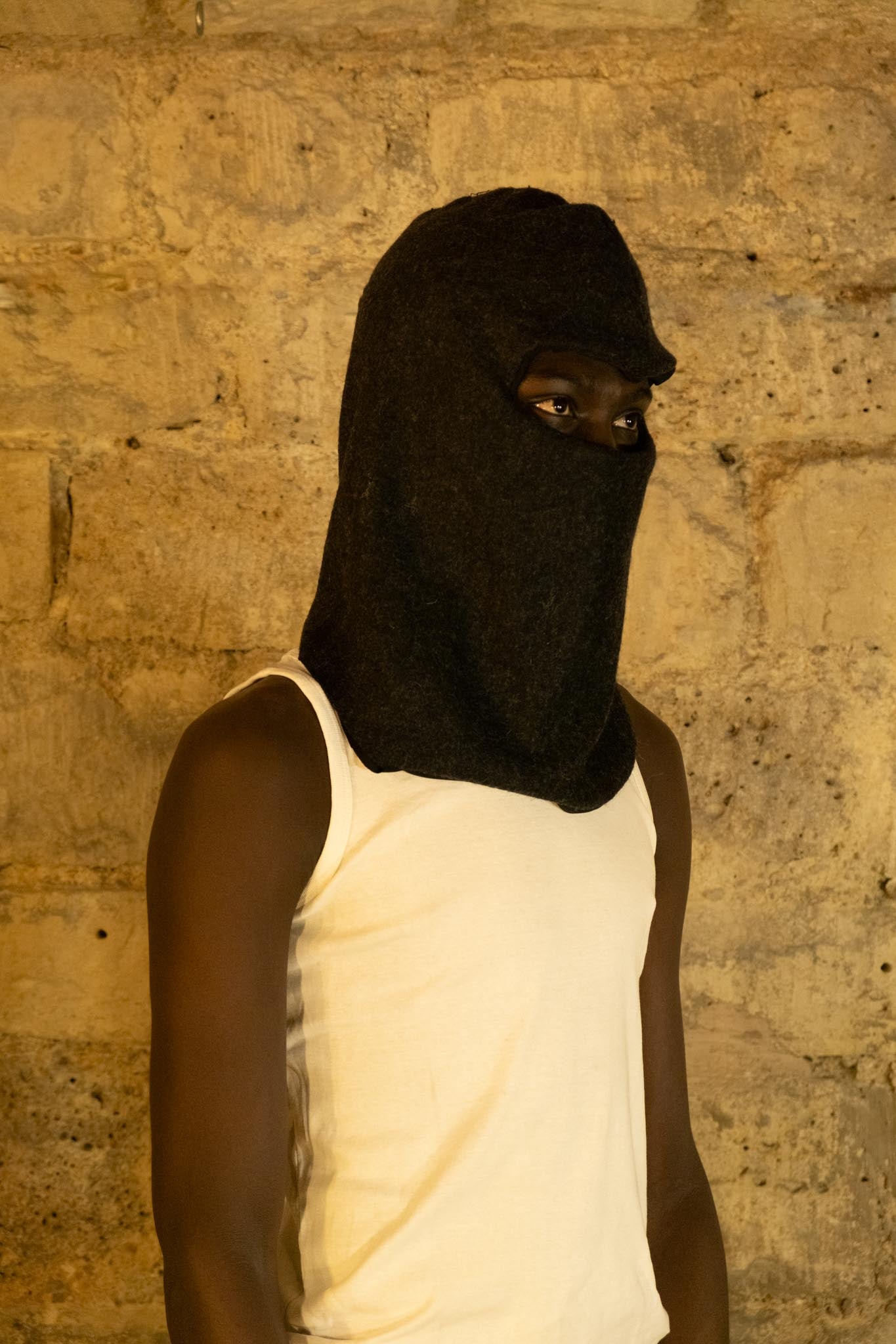 “LA CAGOULE” WOOL